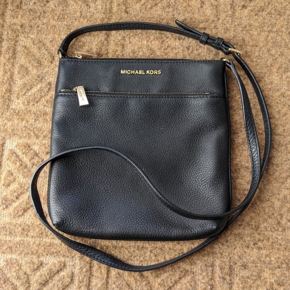 michael kors riley pebble leather crossbody